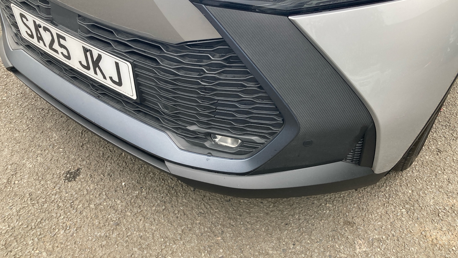 Used Toyota C-HR 2025 for sale - 76219670: Photo 24