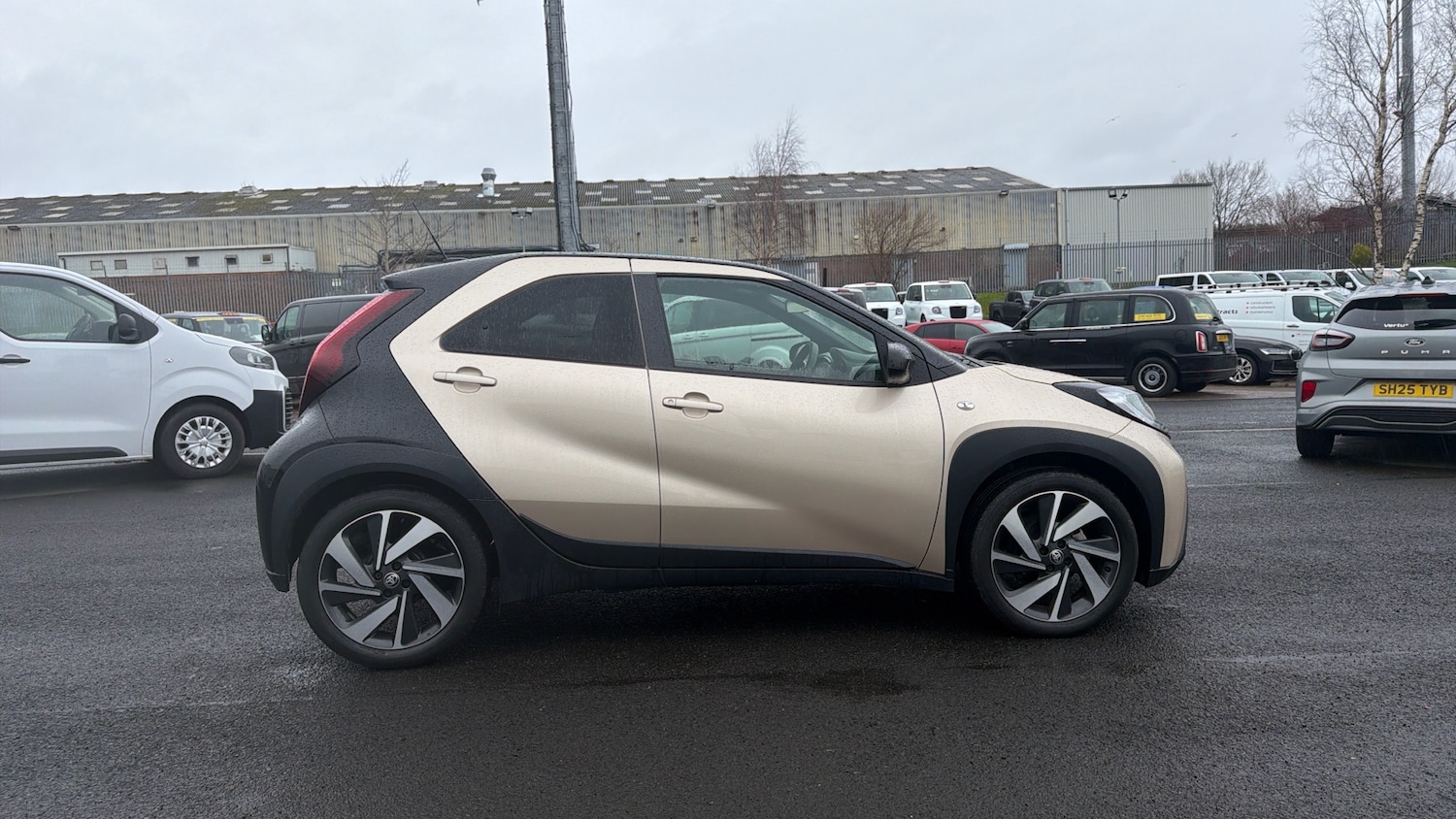 Used Toyota Aygo X 2023 for sale - 77220676: Photo 16