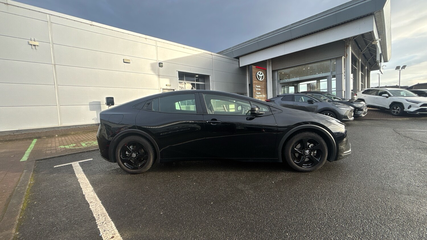 Used Toyota Prius 2025 for sale - 76818702: Photo 16