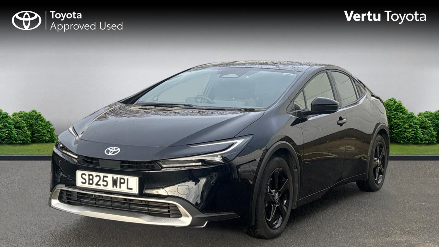 Used Toyota Prius 2025 for sale - 76818702: Photo 3
