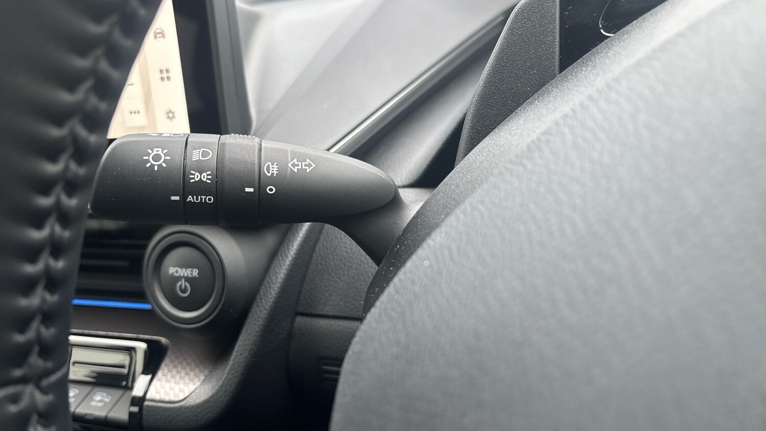 Used Toyota Prius 2025 for sale - 76818702: Photo 30