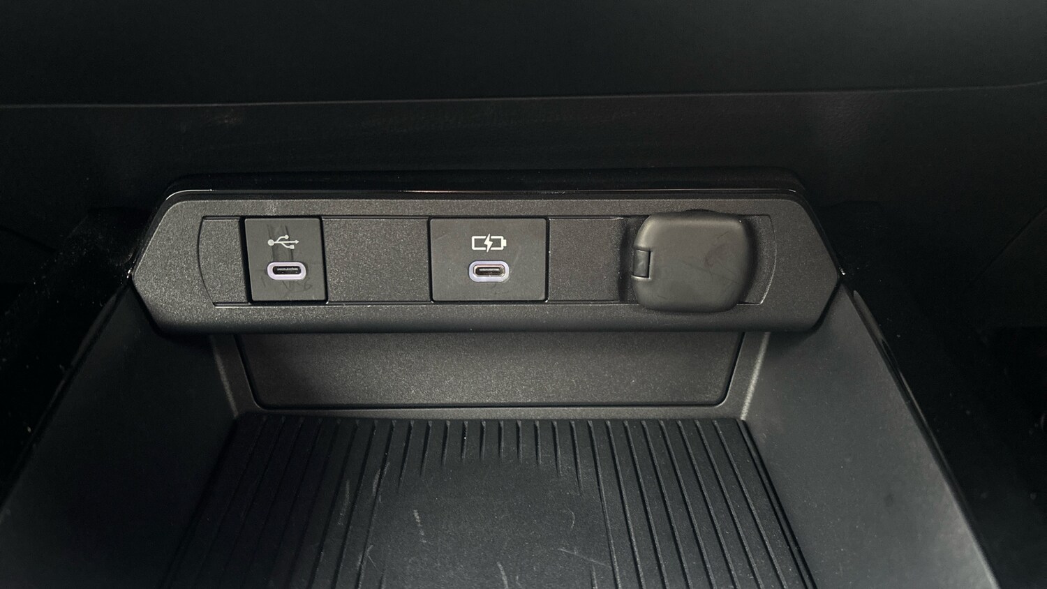 Used Toyota Prius 2025 for sale - 76818702: Photo 44