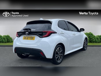 Used Toyota Yaris 2021 for sale - 77363970: Photo