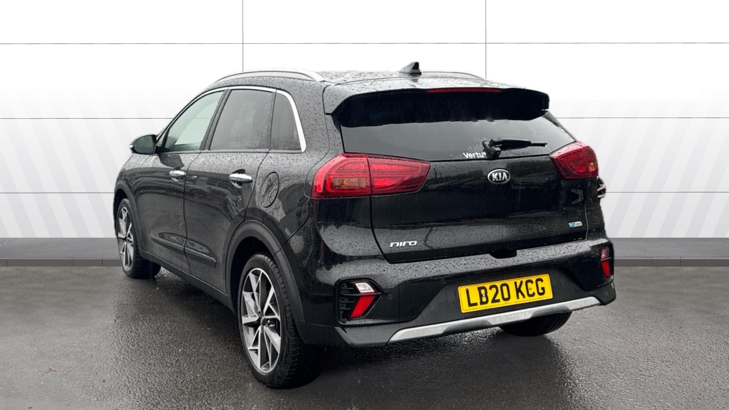 Used Kia Niro 2020 for sale - 76263729: Photo 2