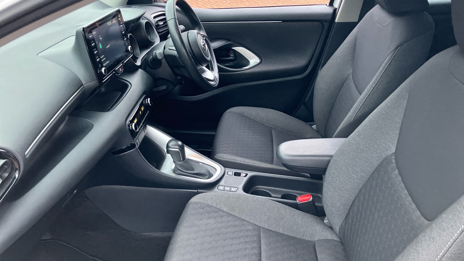 Used Toyota Yaris 2023 for sale - 77830430: Photo 10