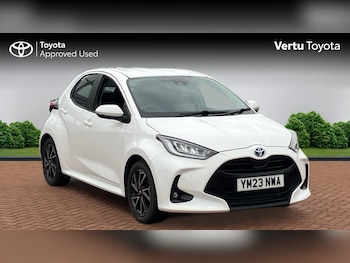 Used Toyota Yaris 2023 for sale - 77830430: Photo