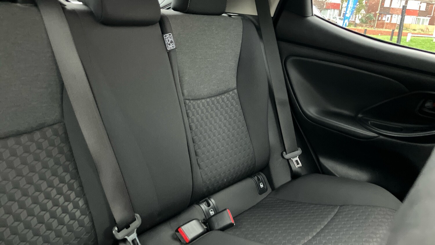 Used Toyota Yaris 2023 for sale - 77830430: Photo 20