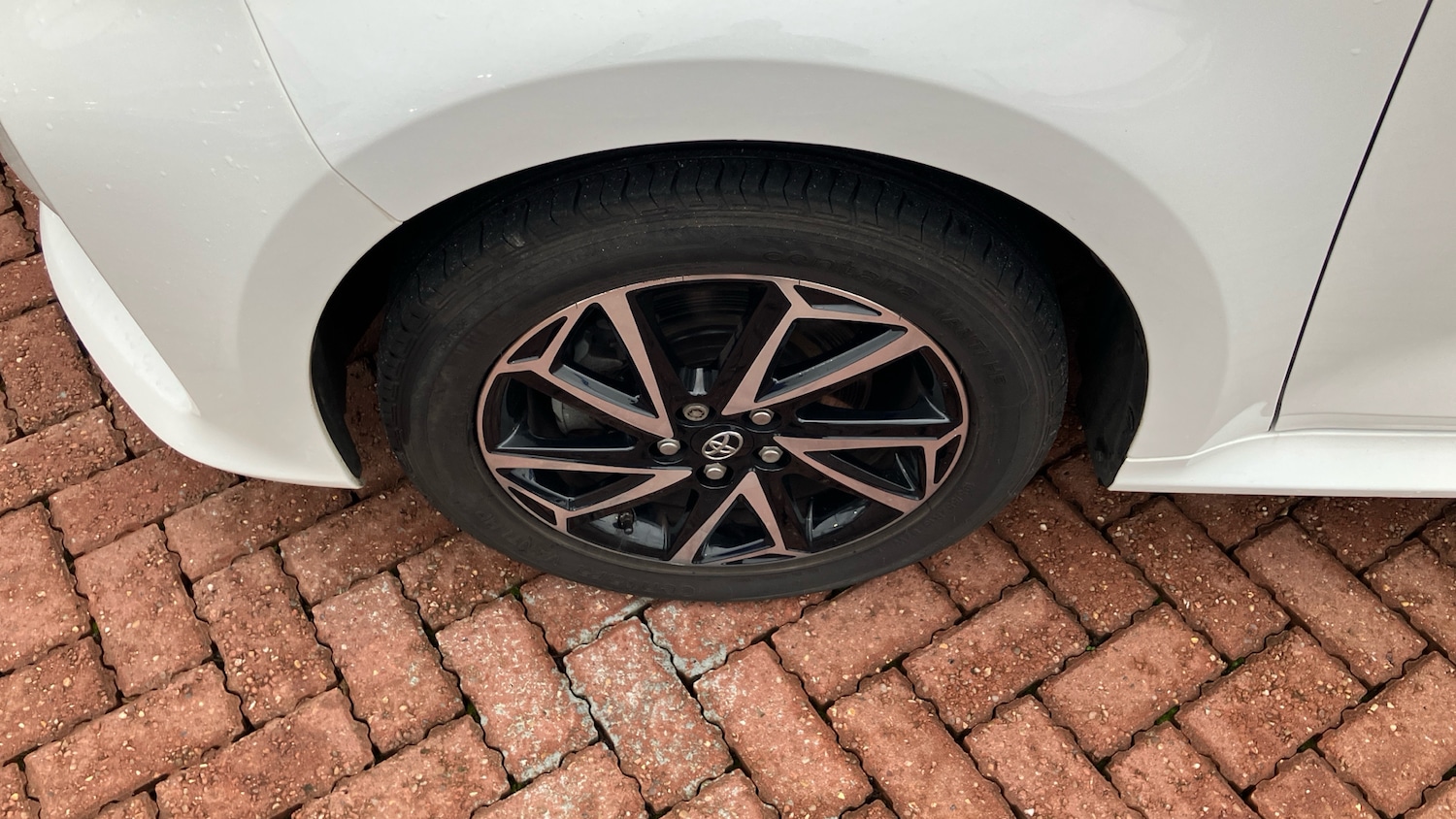 Used Toyota Yaris 2023 for sale - 77830430: Photo 29