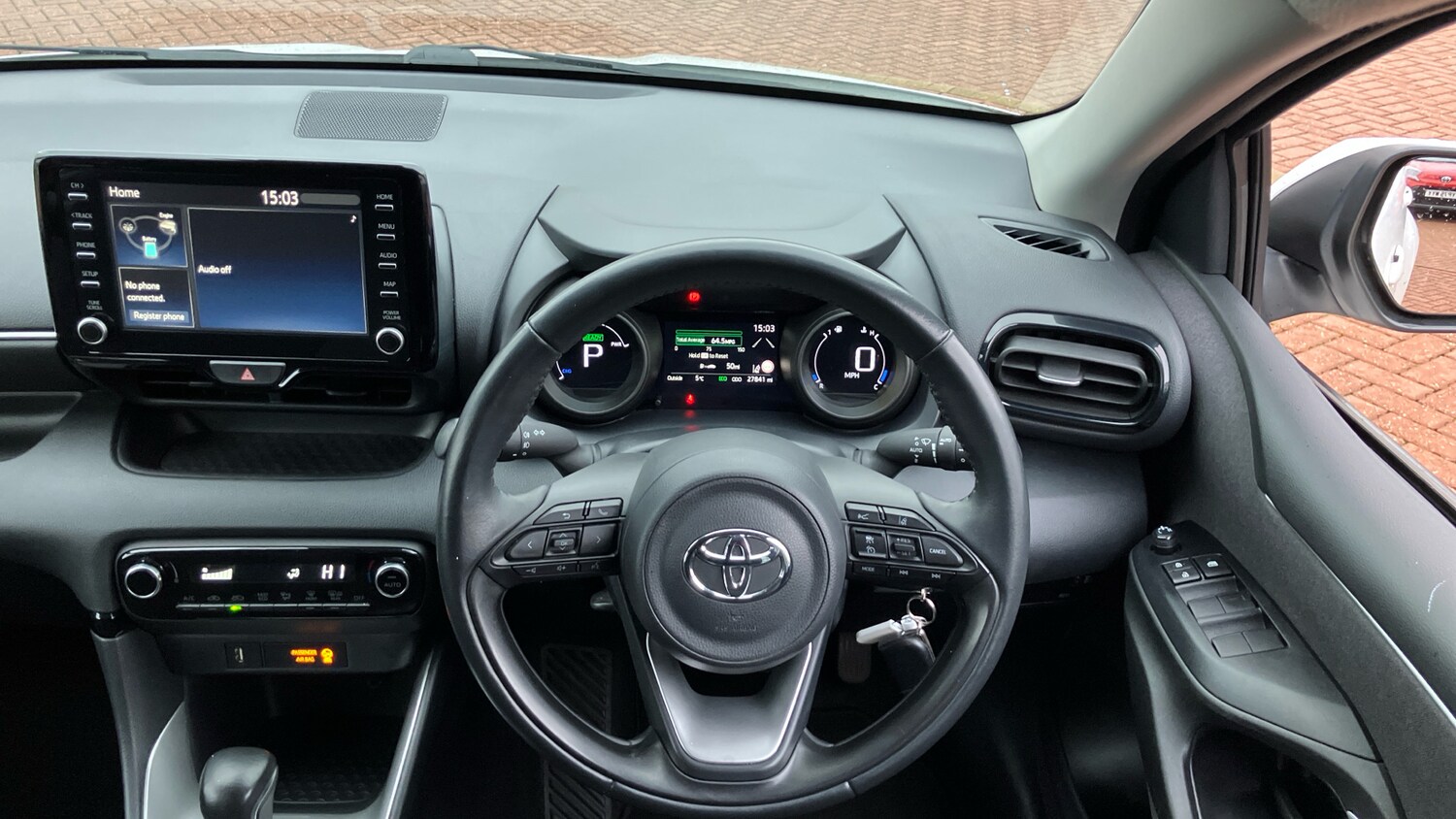 Used Toyota Yaris 2023 for sale - 77830430: Photo 6