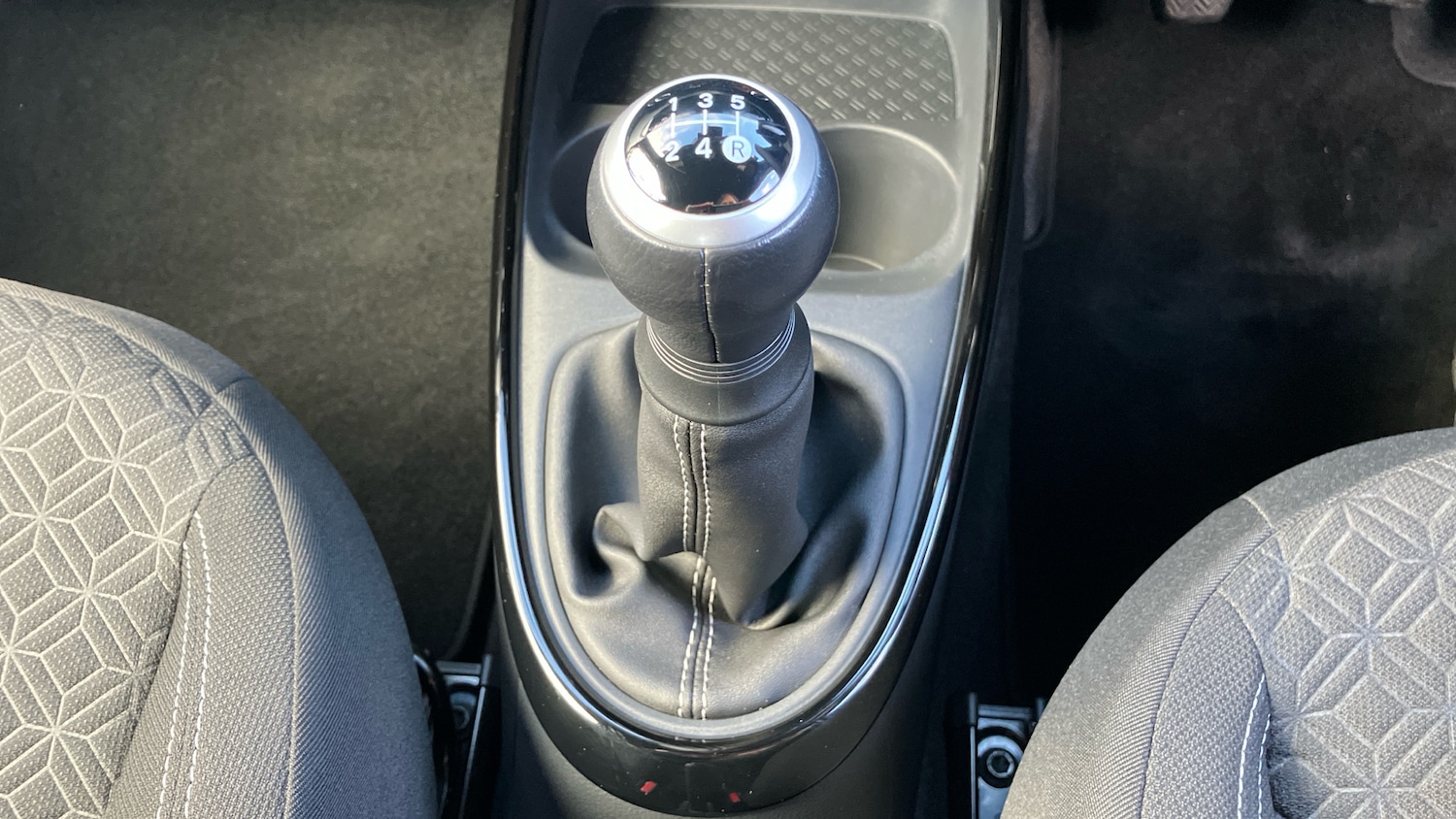 Used Toyota Aygo X 2024 for sale - 76795064: Photo 35