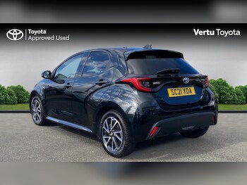 Used Toyota Yaris 2021 for sale - 78235989: Photo