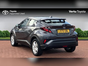 Used Toyota C-HR 2022 for sale - 77420116: Photo