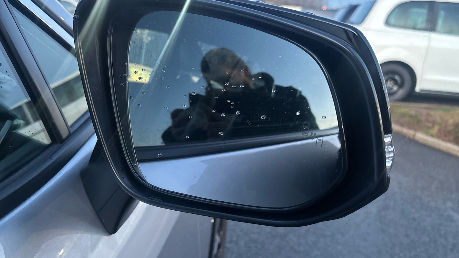 Used Toyota RAV4 2025 for sale - 76984665: Photo 24