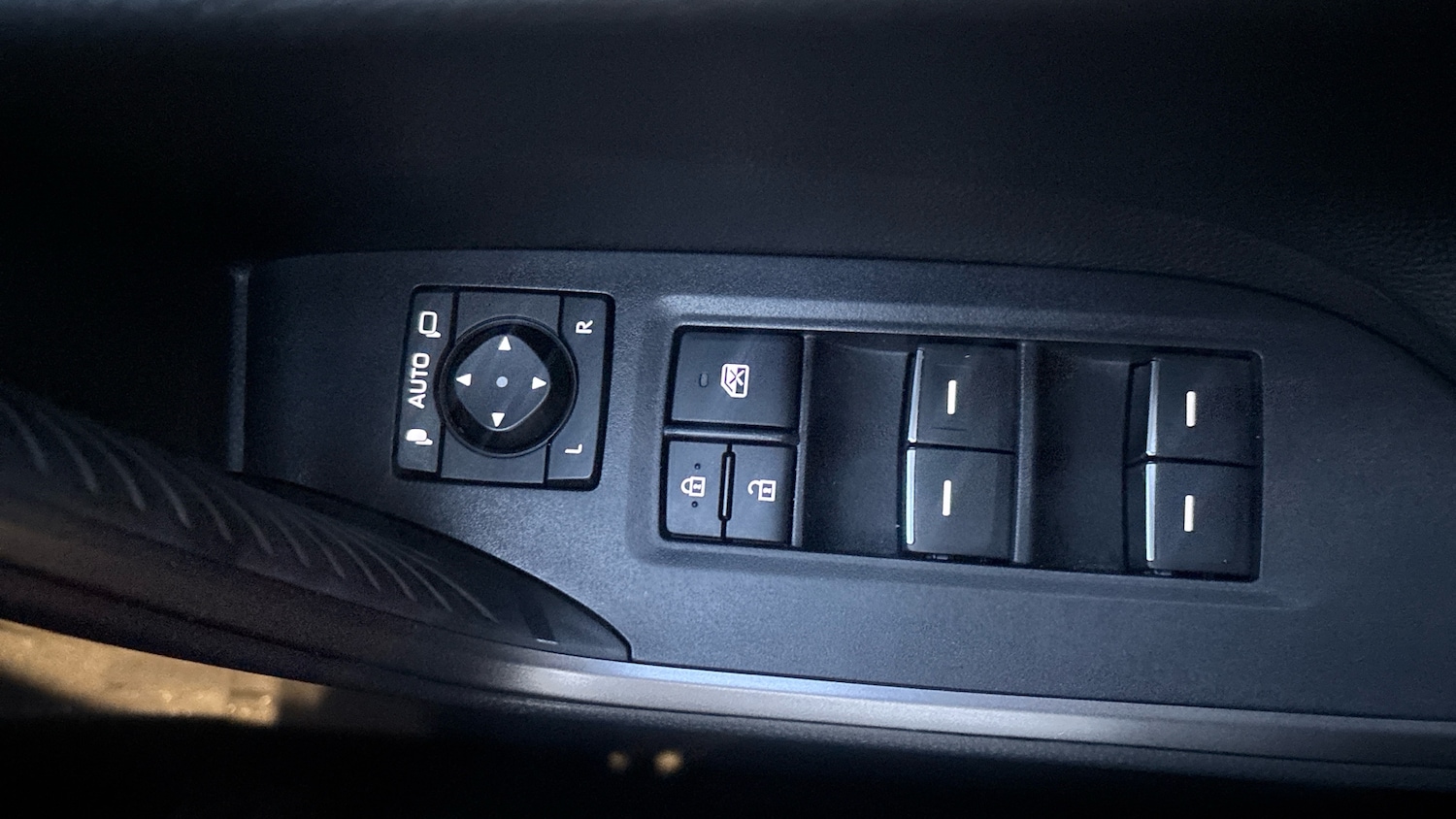 Used Toyota RAV4 2025 for sale - 76984665: Photo 29