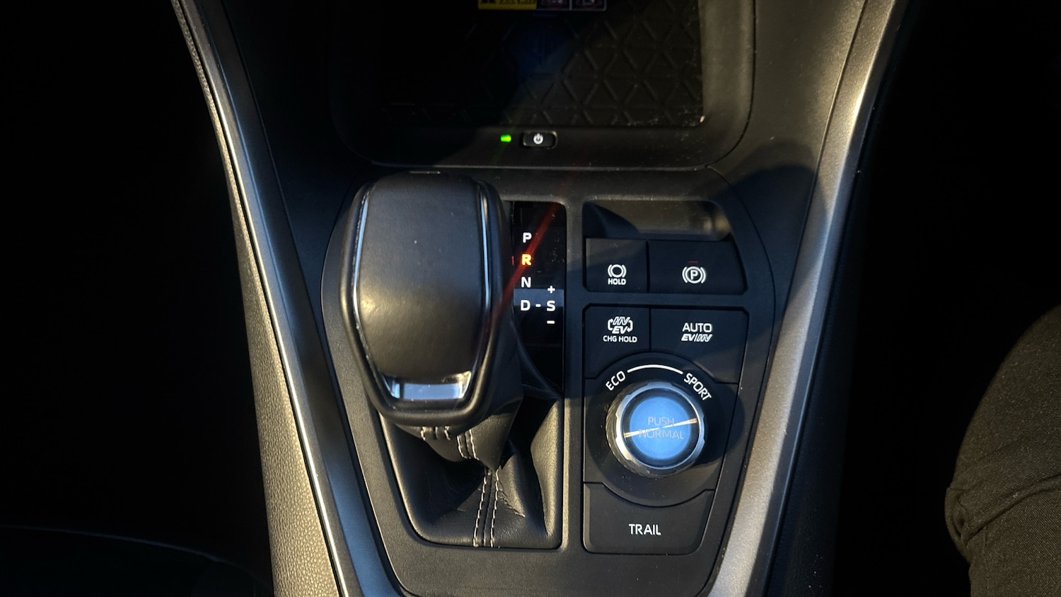 Used Toyota RAV4 2025 for sale - 76984665: Photo 41