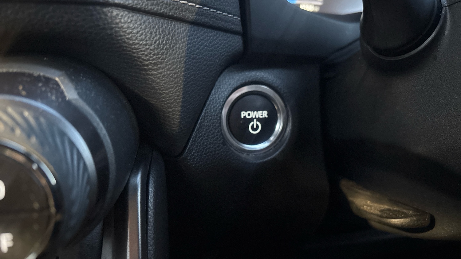 Used Toyota RAV4 2025 for sale - 76984665: Photo 43