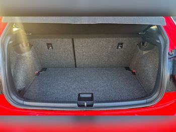 Used Volkswagen Polo 2019 for sale - 77086487: Photo