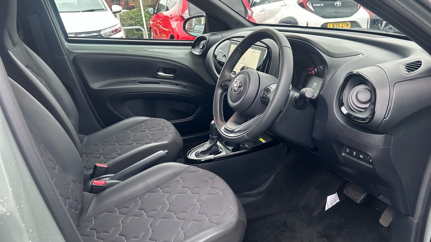 Used Toyota Aygo X 2024 for sale - 77639108: Photo 11