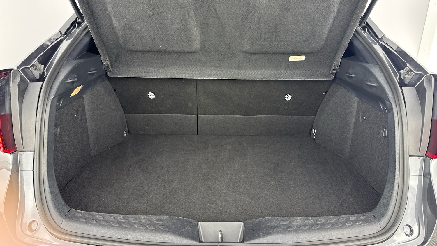 Used Toyota C-HR 2023 for sale - 77061337: Photo 14