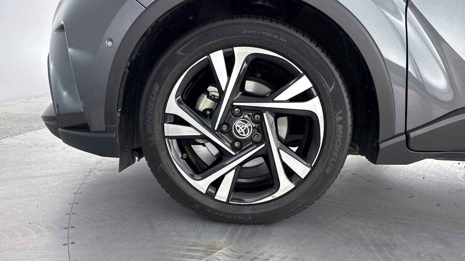 Used Toyota C-HR 2023 for sale - 77061337: Photo 18