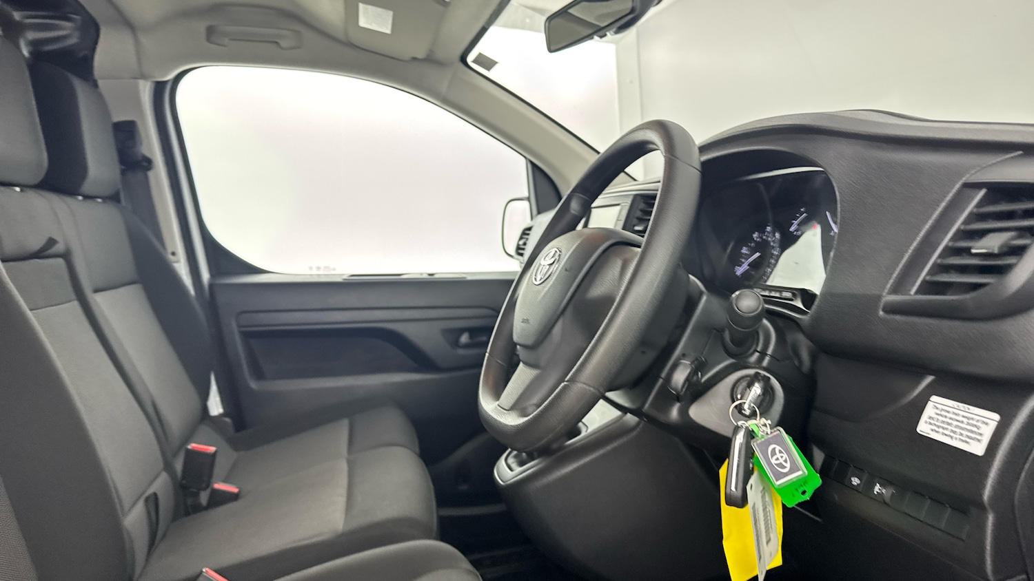 Used Toyota ProAce 2023 for sale - 76719171: Photo 11