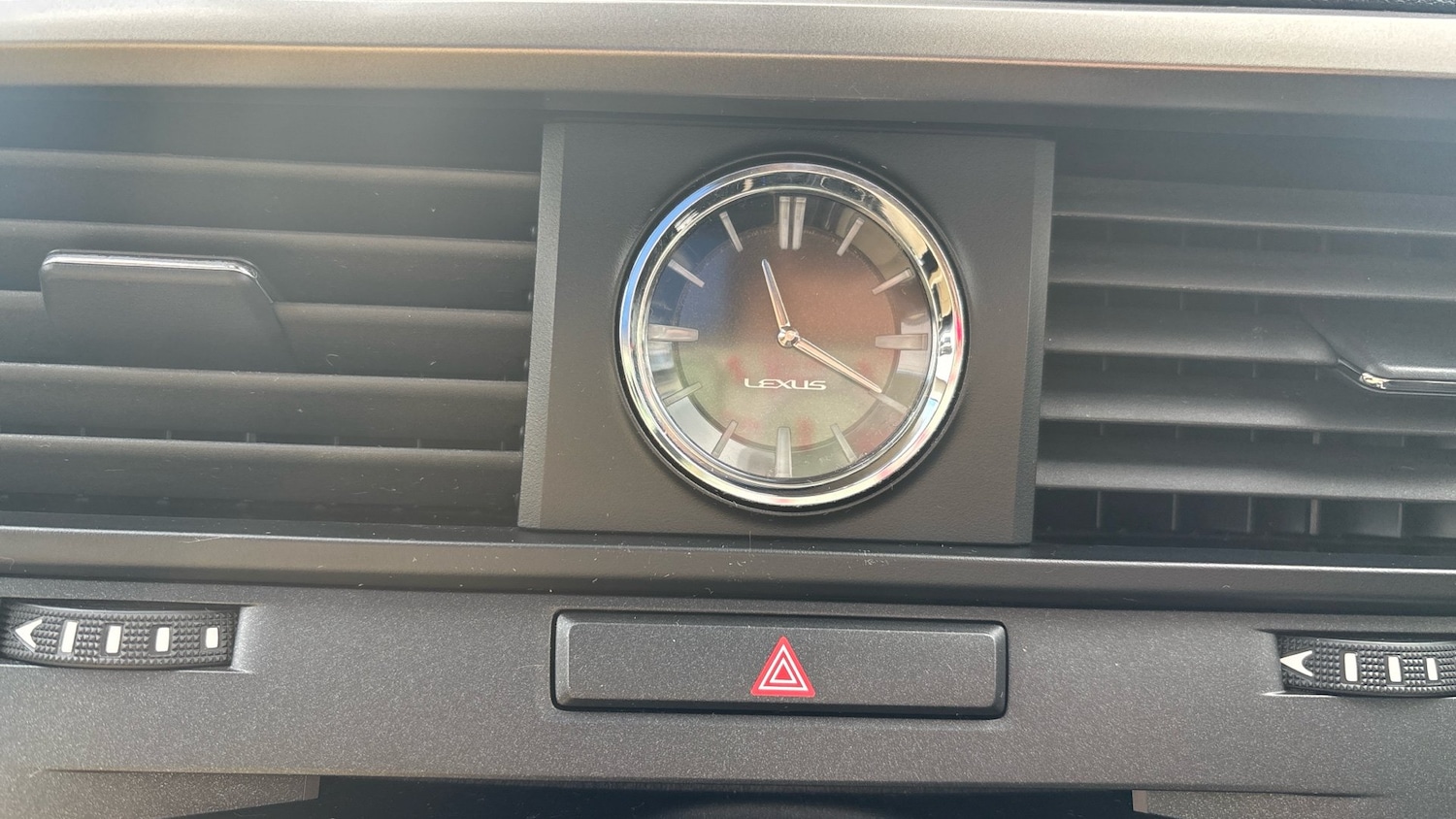 Used Lexus RX 2022 for sale - 76532095: Photo 40