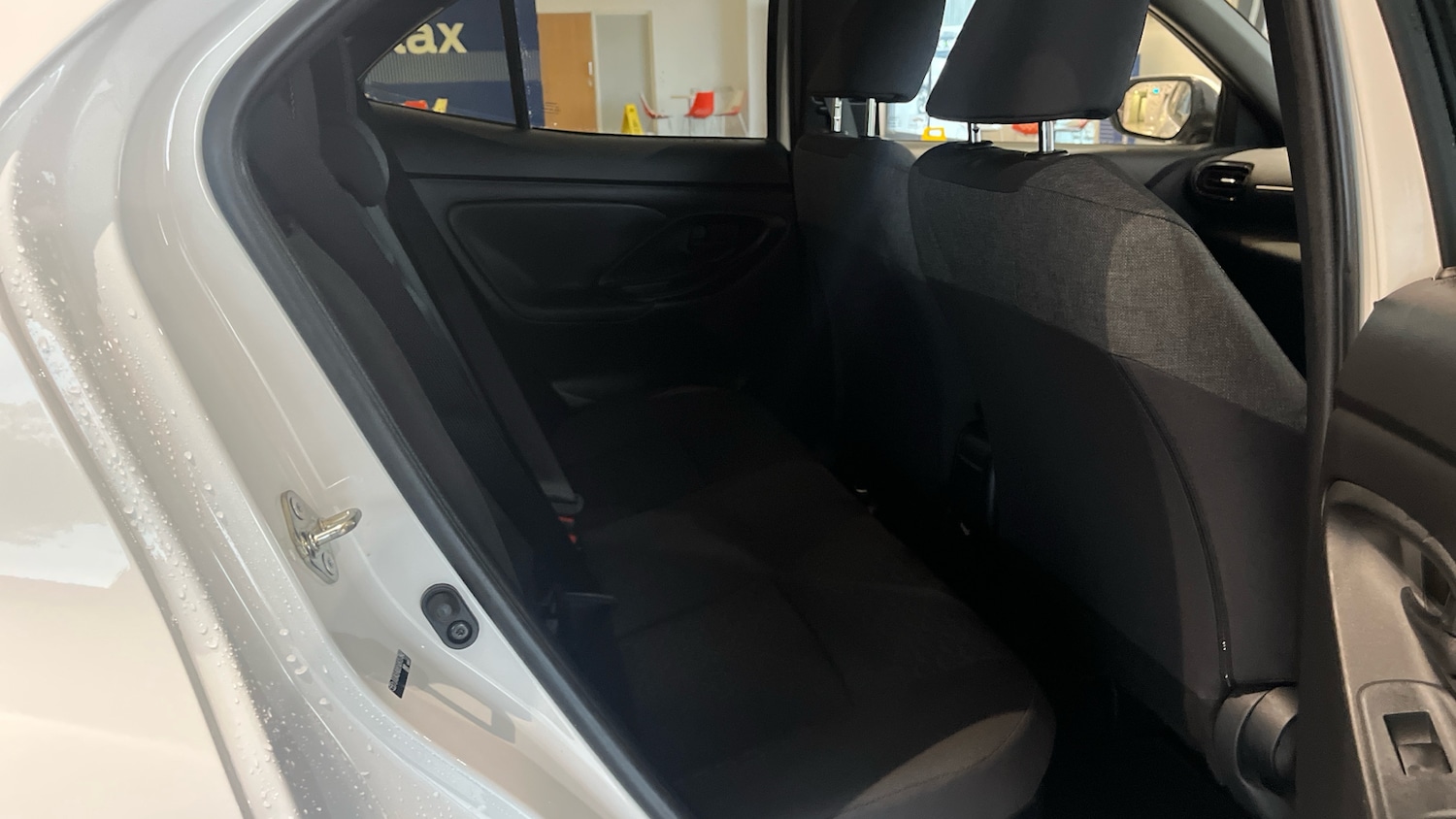 Used Toyota Yaris Cross 2022 for sale - 76142349: Photo 12