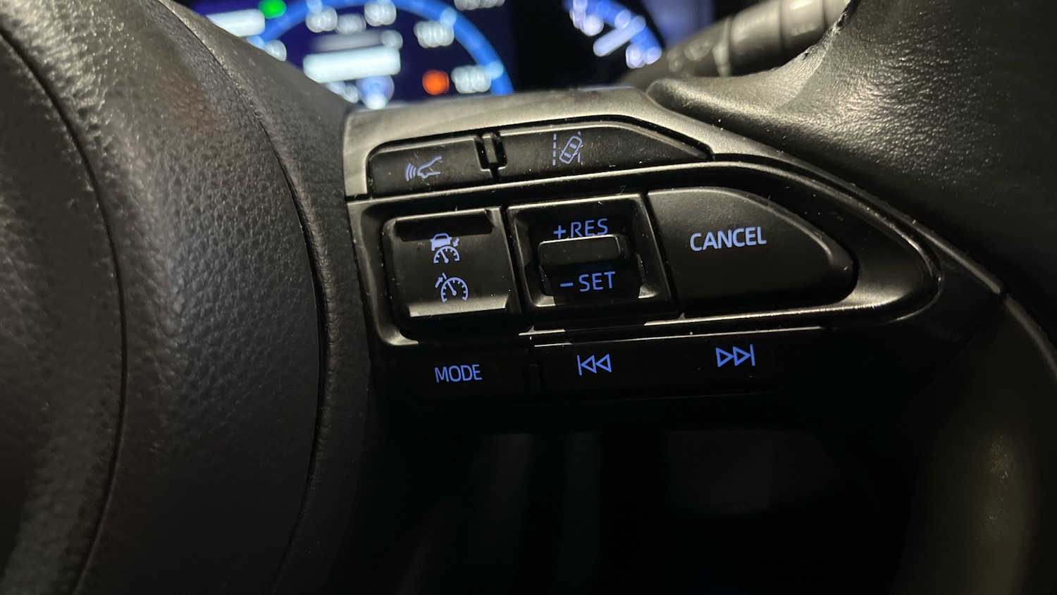 Used Toyota Yaris Cross 2022 for sale - 76142349: Photo 21
