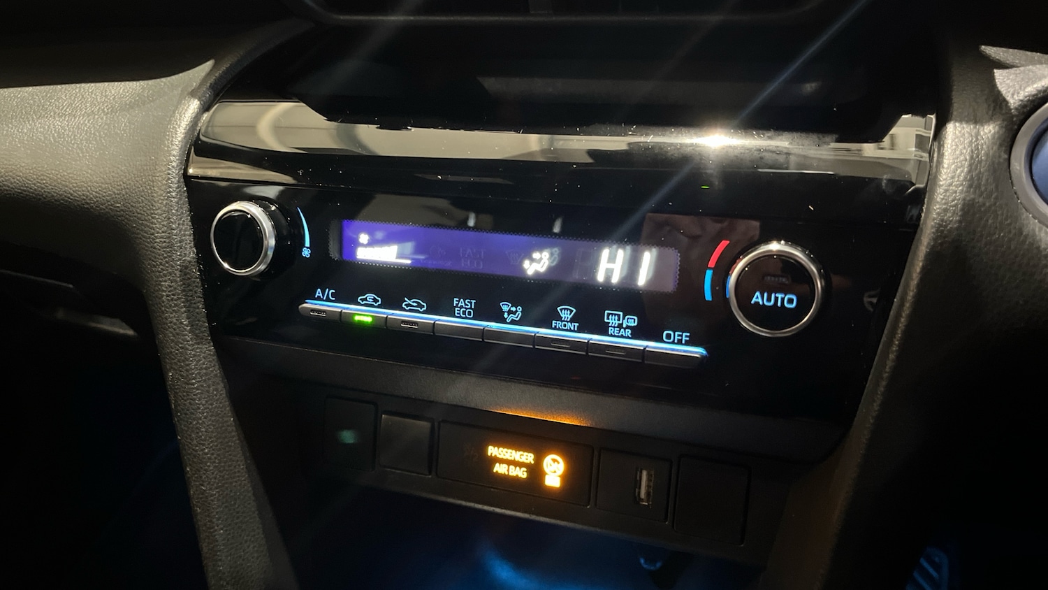 Used Toyota Yaris Cross 2022 for sale - 76142349: Photo 24