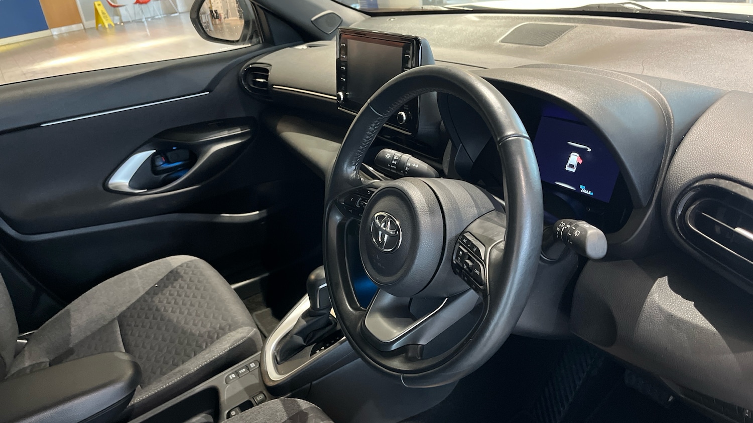 Used Toyota Yaris Cross 2022 for sale - 76142349: Photo 45