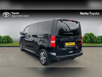 Used Toyota PROACE CITY Verso 2019 for sale - 76984670: Photo