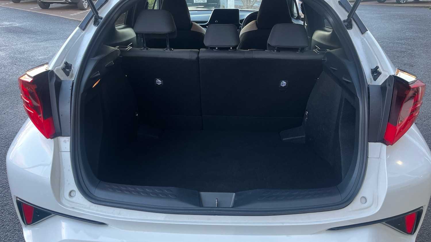 Used Toyota C-HR 2022 for sale - 76904900: Photo 14