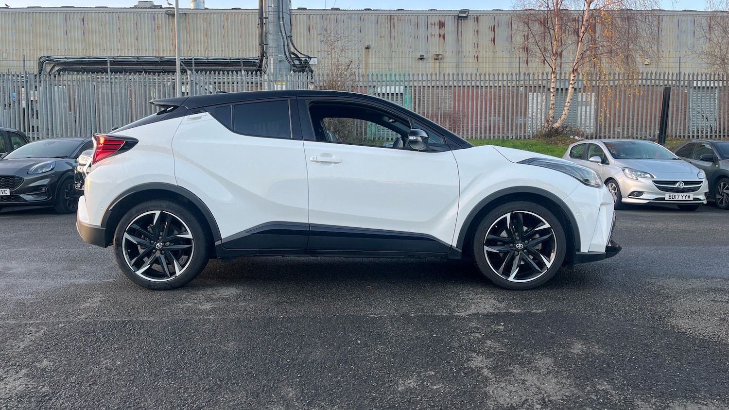 Used Toyota C-HR 2022 for sale - 76904900: Photo 27