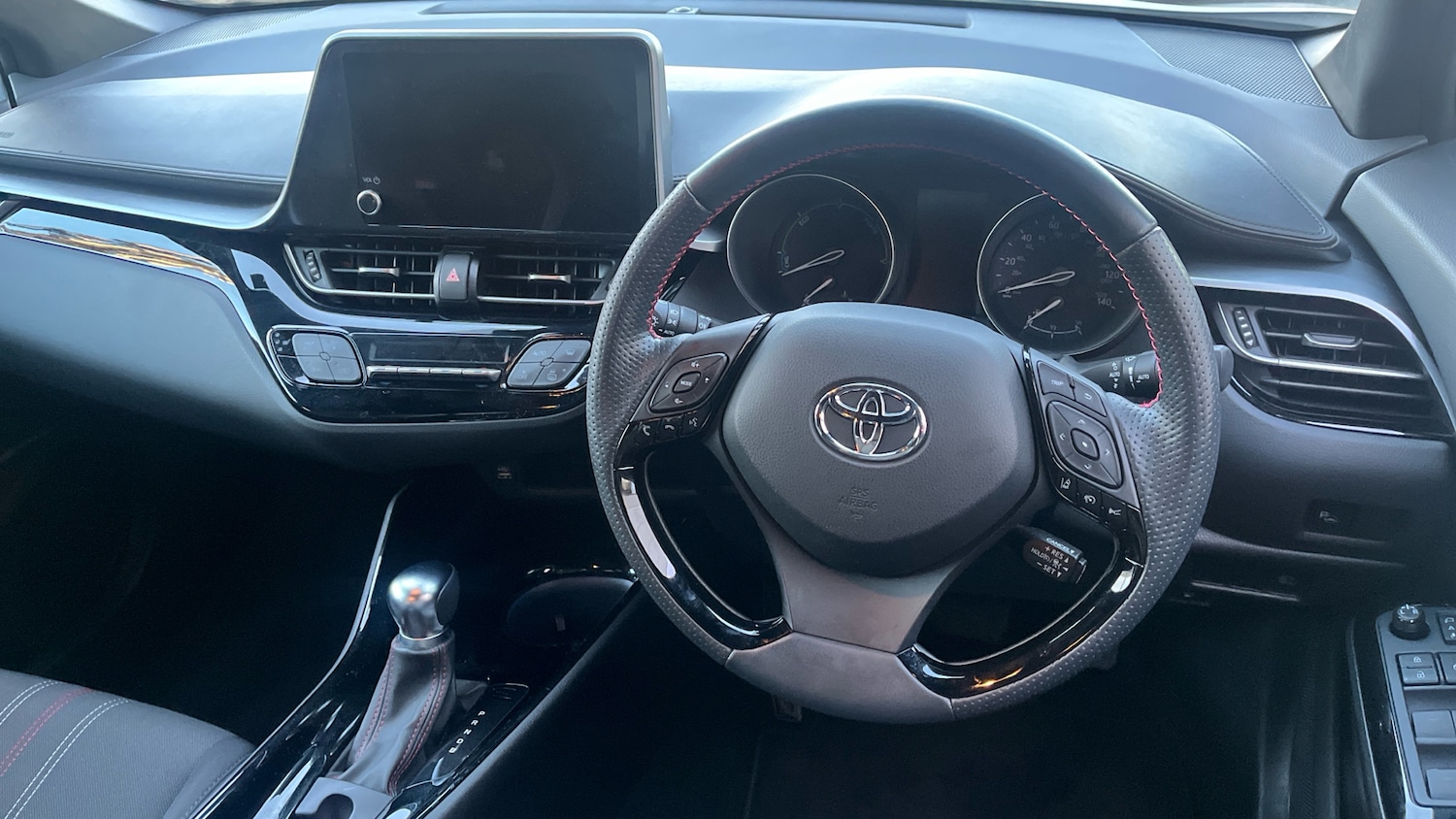 Used Toyota C-HR 2022 for sale - 76904900: Photo 6