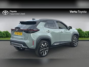 Used Toyota Yaris Cross 2024 for sale - 79595244: Photo