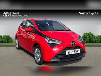 2021 (21) - 1.0 VVT-i X-Play TSS 5dr Petrol Hatchback