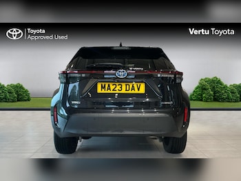 Used Toyota Yaris Cross 2023 for sale - 76127929: Photo 2