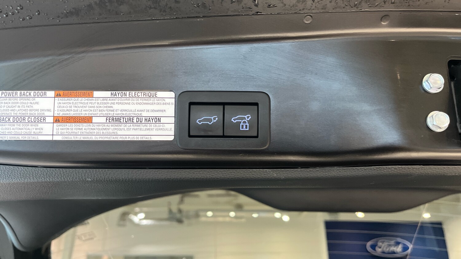 Used Toyota Yaris Cross 2023 for sale - 76127929: Photo 32