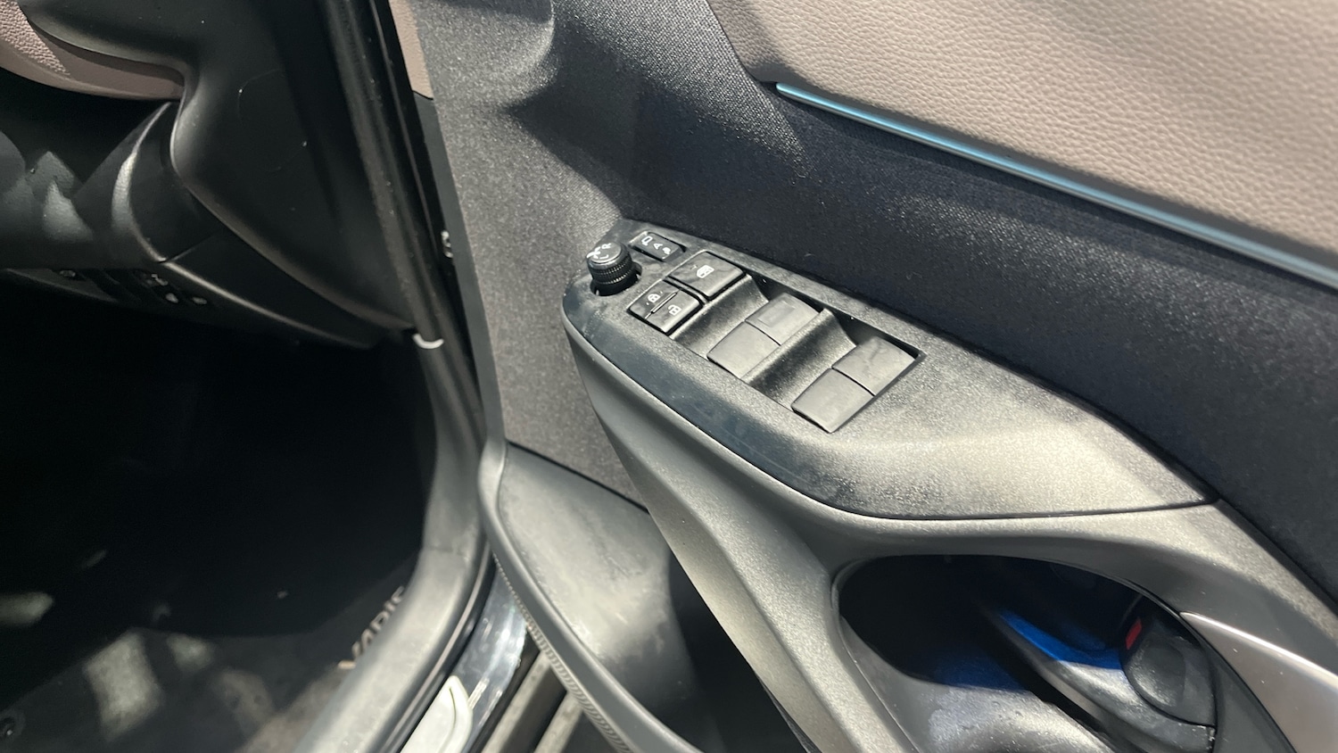 Used Toyota Yaris Cross 2023 for sale - 76127929: Photo 37