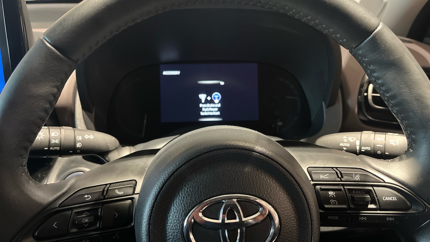 Used Toyota Yaris Cross 2023 for sale - 76127929: Photo 6
