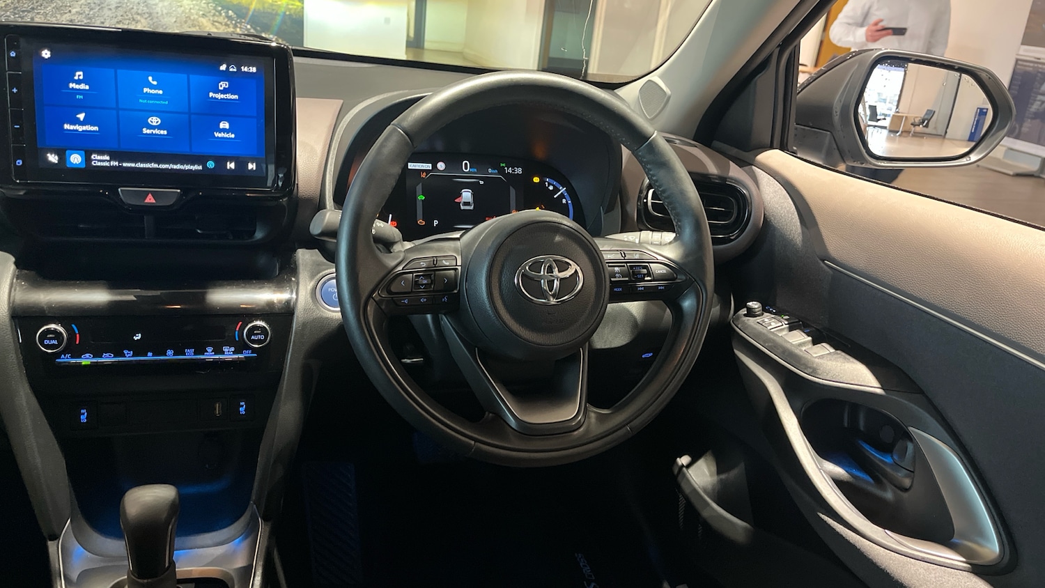Used Toyota Yaris Cross 2023 for sale - 76127929: Photo 8