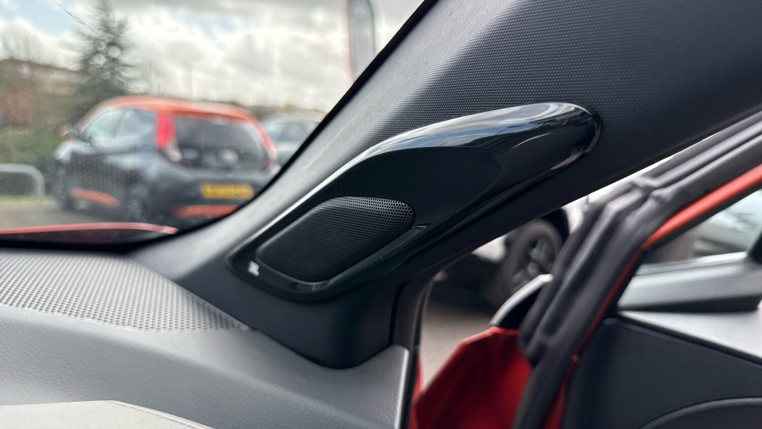 Used Toyota C-HR 2021 for sale - 78040195: Photo 35