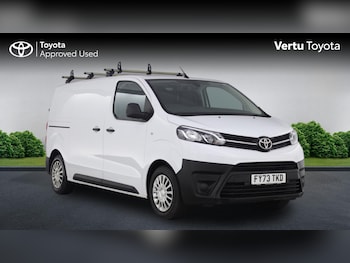 Toyota ProAce feature image