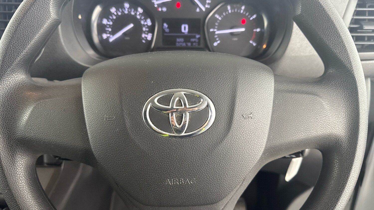 Used Toyota ProAce 2023 for sale - 77324367: Photo 8