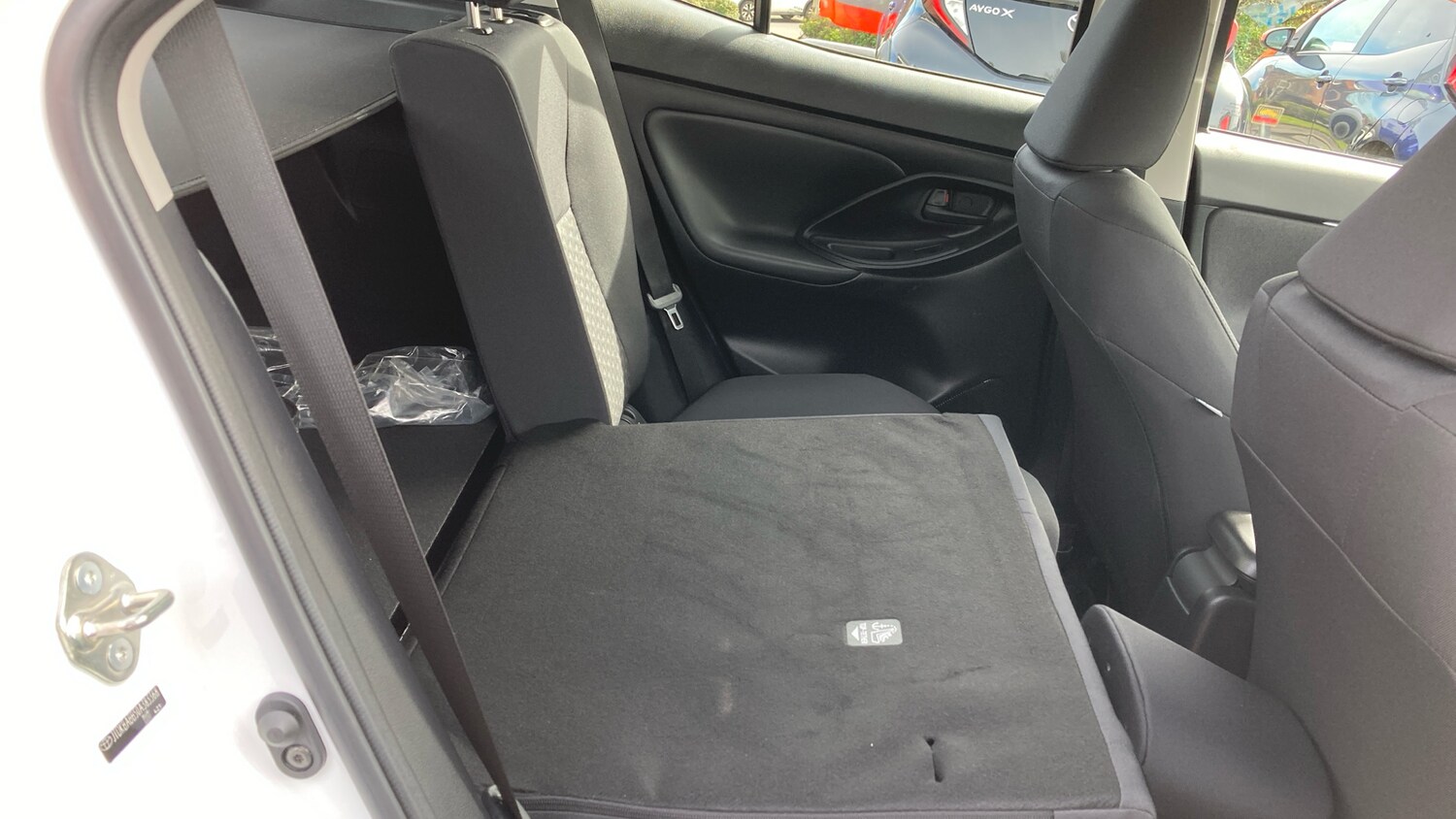 Used Toyota Yaris Cross 2024 for sale - 78162383: Photo 18