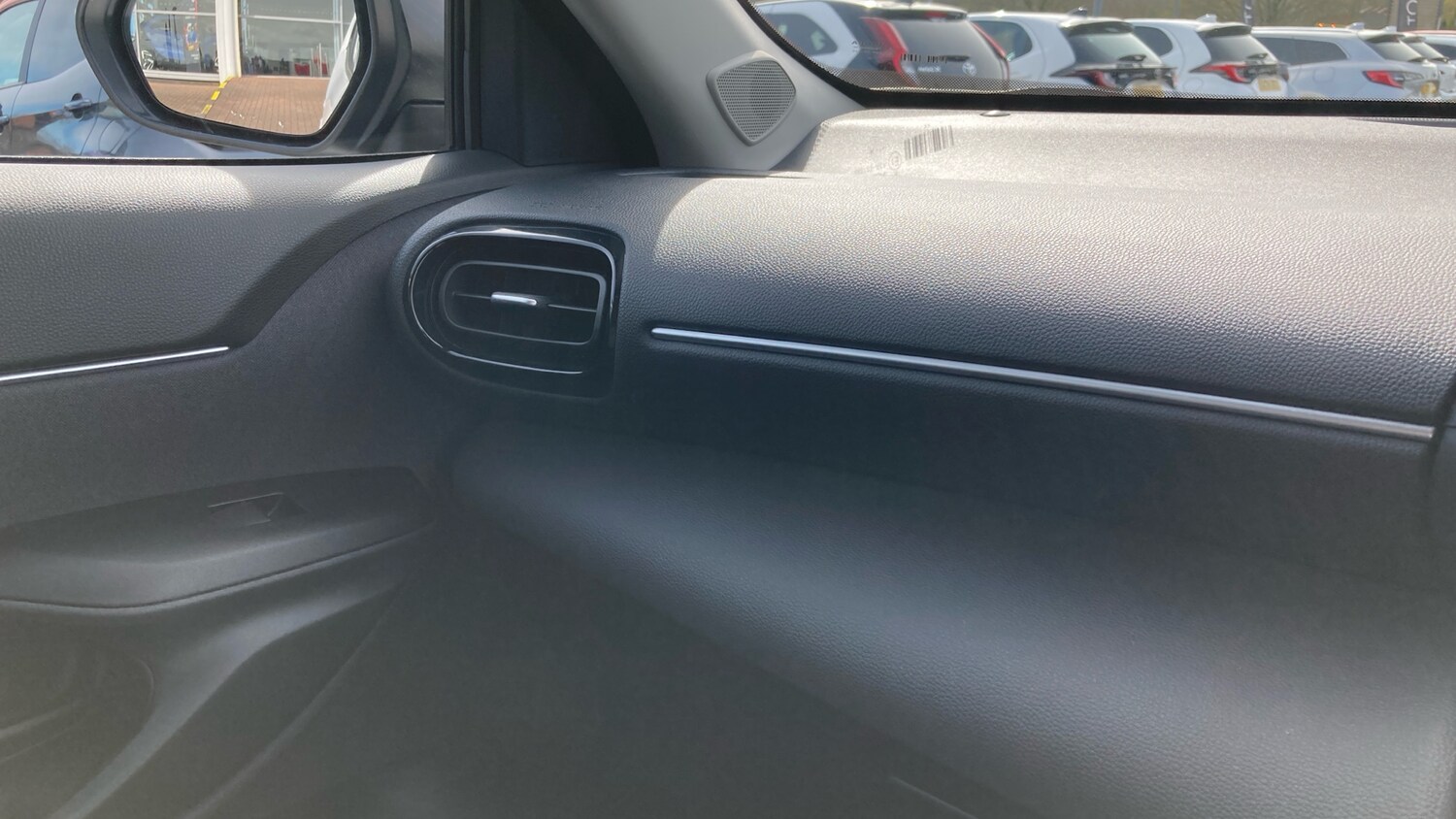 Used Toyota Yaris Cross 2024 for sale - 78162383: Photo 45