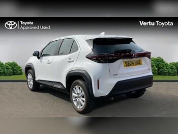 Used Toyota Yaris Cross 2024 for sale - 78162383: Photo