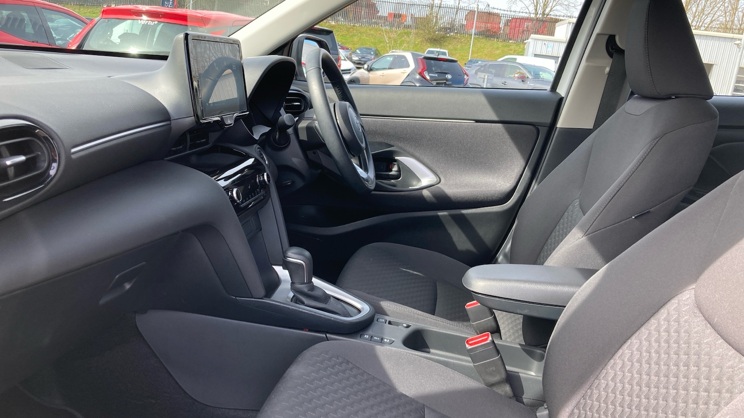 Used Toyota Yaris Cross 2024 for sale - 78162383: Photo 5