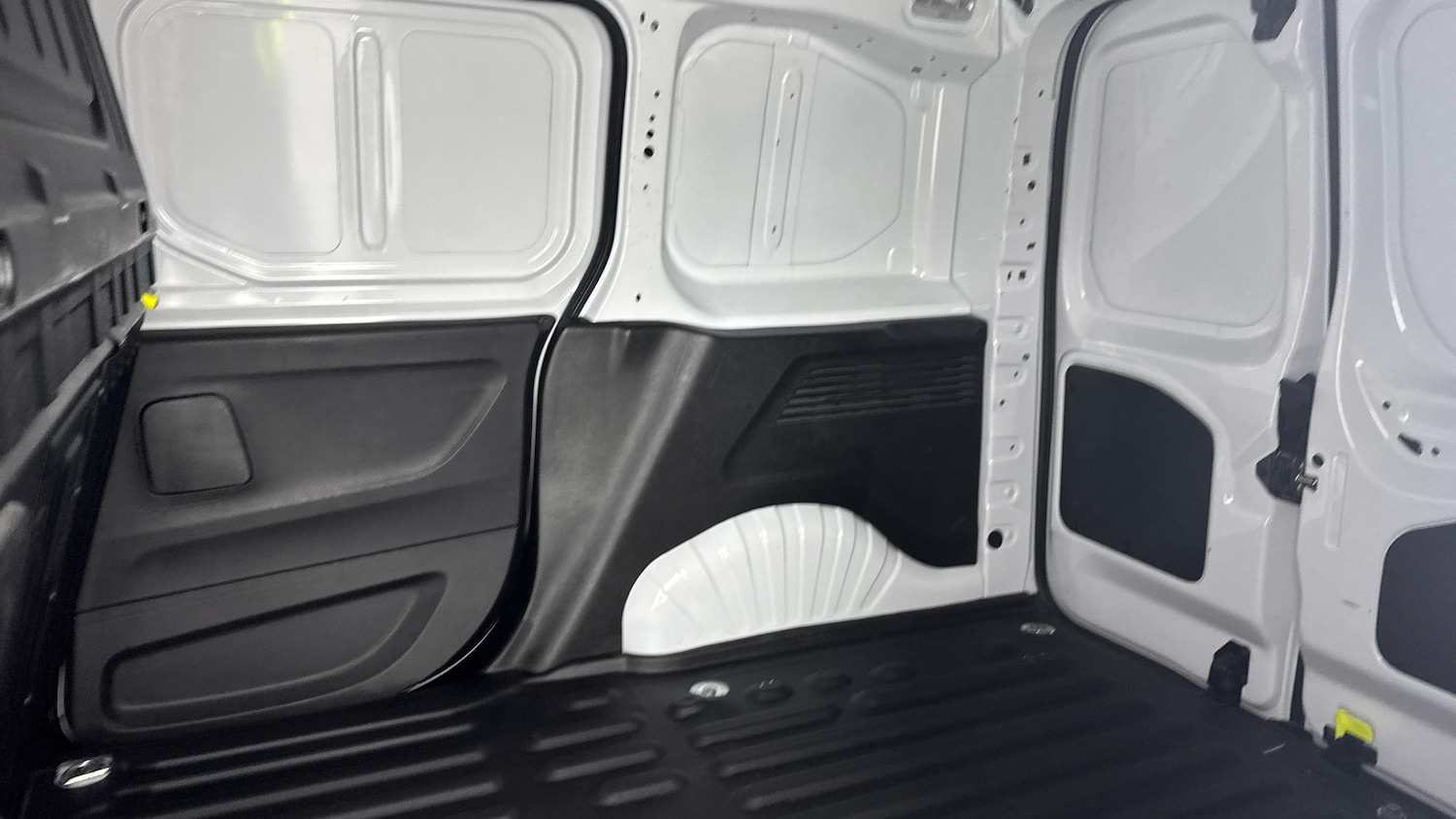 Used Toyota ProAce 2023 for sale - 77247245: Photo 13