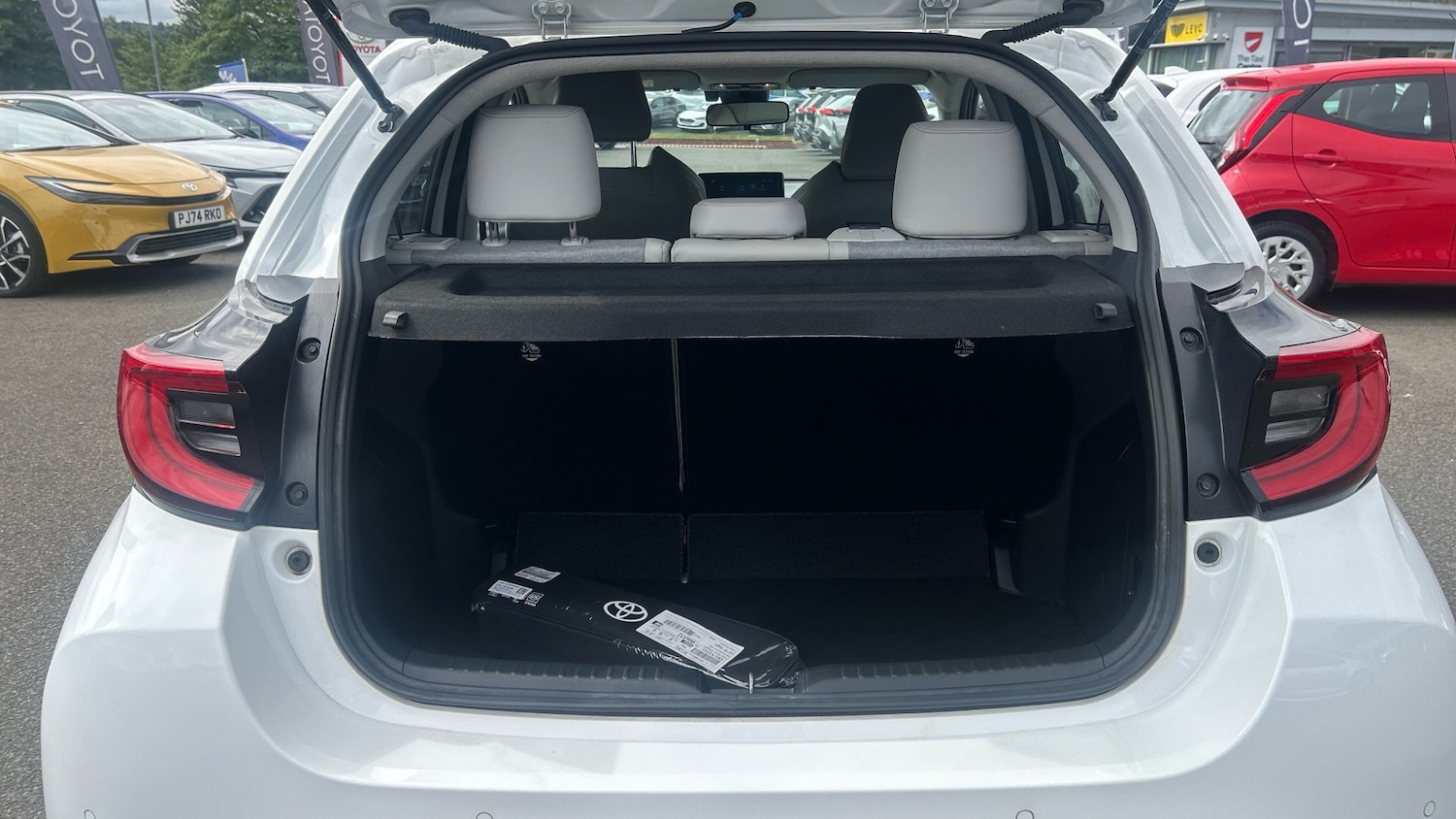 Vehicle 14